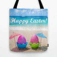 Happy Easter tote bag with two eggs on the beach