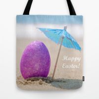 Happy Easter tote bag with egg on the beach